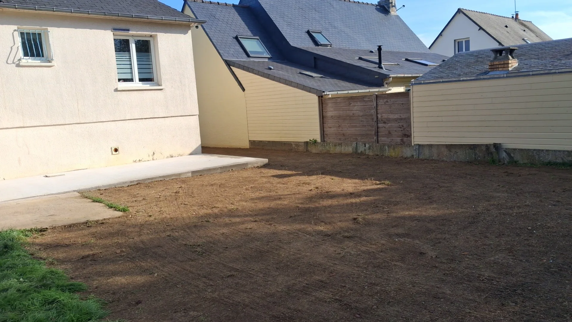 Pelouse posée — engazonnement par JMW Entreprise Laval